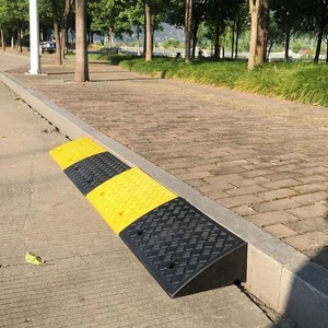 Dae Hee <b>Plastic</b> Curb Slope Pads 88 <b>Steps</b> And Curbs Safety Ramp For Household Roadside Use - Product Image 3