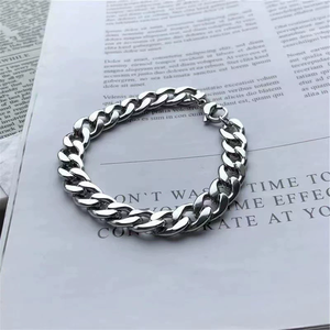 Bracelet chaîne cubaine pour homme, accessoires hip-hop streetwear, bracelets couple en acier titane cool et tendance - Product Image 4