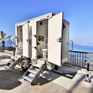 Baño Móvil de Lujo con 4 Cabinas y Ducha, Remolque Sanitario Público VIP - Product Image 2