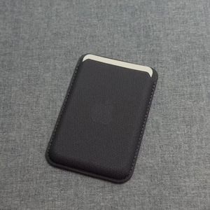 Nouvelle coque officielle 1:1 en tissu TechWoven avec motif en tissu et logo, aimant puissant, animation, pour iPhone 17, 17 Air, 17 Pro Max, 17 Pro - Product Image 2