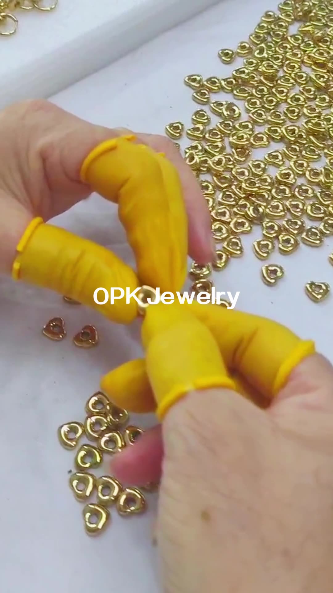 Gold1107
