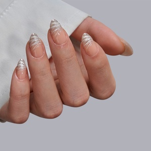 BTArtbox 3D Sliver Bling XCOAT Faux Ongles à Presser en Gel de Haute Qualité, Vente en Gros, Courts, Forme Amande, en Gel Souple, avec Colle - Product Image 1