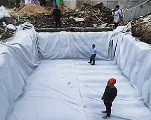 Tissu géotextile non tissé pour le revêtement de canaux et les travaux de <span class=keywords><strong>terrassement</strong></span> - Product Image 4
