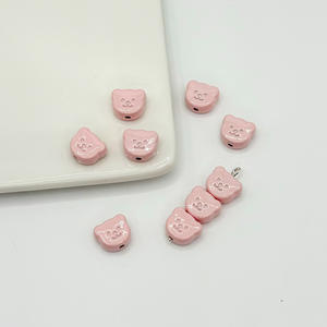 Perles en acrylique laquées double face en forme d'ours crème, perles lâches pour bracelet, pendentif, matériel de fabrication de bijoux DIY - Product Image 2