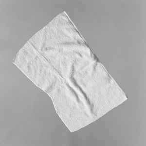 Paños de limpieza Scott White Rags, caja de 20 toallas cuadradas industriales de algodón puro blanco para limpieza - Product Image 3