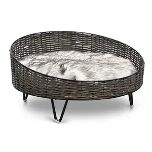 Luxury Modern Fashion Pet Furniture Handwoven Round Article Rattan Dog Cat Bed