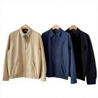 Blouson Bomber Haut de Gamme avec Broderie Signature Fine, Col Classique, Style Intemporel et Sportif, Esprit Old Money