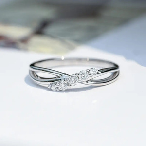 Anello a doppio strato con design a croce, stile aperto, per donna - Product Image 3