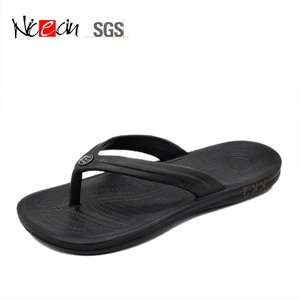 <span class=keywords><strong>De</strong></span> los hombres <span class=keywords><strong>de</strong></span> <span class=keywords><strong>la</strong></span> moda al aire libre <span class=keywords><strong>de</strong></span> punta plana Flip Flops zapatillas calzado Casual zapatos <span class=keywords><strong>de</strong></span> <span class=keywords><strong>playa</strong></span> sandalias hombre - Product Image 1
