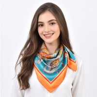 Foulard carré en soie classique à motif cachemire bleu sarcelle et orange pour usage quotidien et décoration mode