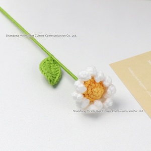 Ramo de Margaritas de Lana Tejida a Mano, Flor de Ganchillo, Regalo para el Día del Maestro o Boda - Product Image 3