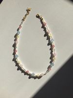 Collier ras du cou personnalisé en perles rondes de pierre naturelle délicates, inspiré du printemps, avec perles de culture d'eau douce pastel, faible MOQ