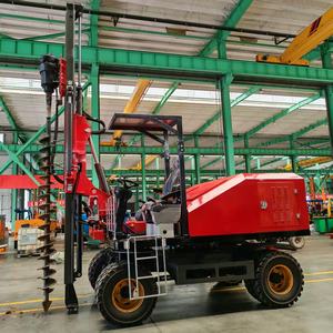 מכונה ניידת הידראולית להנחת עמודים סולאריים, מתכת ופלדה - Product Image 2