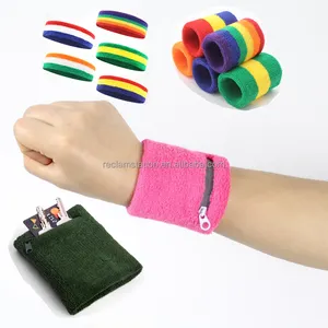 Nakış desen pamuk spor terry kumaş bilekliği fermuar cep sweatbands jakarlı logosu için