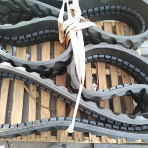 Popular <strong>Rubber</strong> <strong>Track</strong> <strong>300</strong>*<strong>52.5</strong>*94 for Kubota Harvester Excavator <strong>Track</strong> - Product Image 5