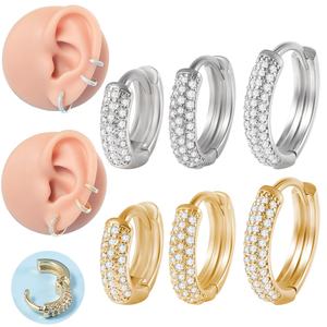 Boucles d'oreilles créoles en zircon à la mode pour femmes boucle d'<span class=keywords><strong>oreille</strong></span> 0.8mm épaisseur anneaux de <span class=keywords><strong>lobe</strong></span> d'<span class=keywords><strong>oreille</strong></span> plaqué or bijoux en laiton à la mode - Product Image 1
