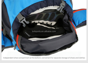 <span class=keywords><strong>Sac</strong></span> <span class=keywords><strong>à</strong></span> <span class=keywords><strong>dos</strong></span> de randonnée 65L grande capacité léger pour <span class=keywords><strong>alpinisme</strong></span>, <span class=keywords><strong>sac</strong></span> <span class=keywords><strong>à</strong></span> <span class=keywords><strong>dos</strong></span> de sport personnalisable avec compartiment <span class=keywords><strong>à</strong></span> chaussures - Product Image 4