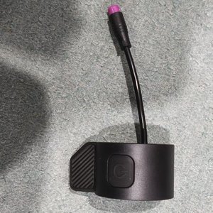 Accessoires et pièces pour trottinette électrique Geofought F8 : Accélérateur à pouce de remplacement pour réparation - Product Image 4
