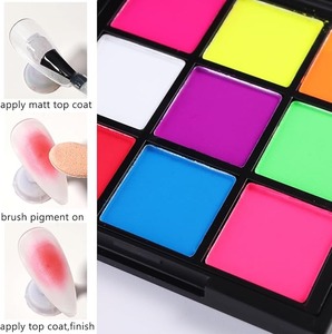 Paleta de Polvos Pigmentados para Uñas, 9 Colores Sólidos, Polvo de Uñas Neón Fluorescente, Brillo para Uñas con Efecto Aura - Product Image 5