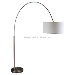 Lampe sur pied de 75 pouces de hauteur pour salon avec abat-jour suspendu et 3 températures de couleur - Product Image 1