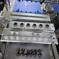 Machine à pâtisserie pour l'injection de garniture de cupcakes et de gâteaux