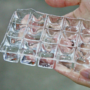 Industrial 1000kg <b>Ice</b> Maker <b>Machine</b> Japan to Make Cubes Indoor Tube <b>Ice</b> Maker 1000kg Making <b>Machine</b> Cube - Product Image 2