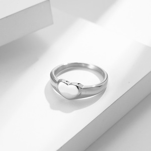 Cross-border best-selling minimalist geometric smooth heart-shaped gold-plated <b>titanium</b> steel <b>ring</b> for women, a unique and niche - Product Image 4