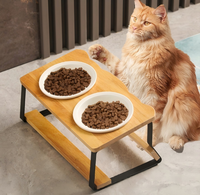 Nouveau support de gamelle en bois de bambou pour chien et chat, double gamelle pour animaux de compagnie, mangeoire surélevée en bois réglable pour chiens et chats de petite et moyenne taille