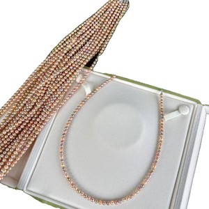 Perles arc-en-ciel Candy 4-5MM Ultra Exquises de Couleurs Mélangées, Presque Rondes, Légèrement Défectueuses, Brillantes à l'huile, Polyvalentes pour un Usage Quotidien, pour Colliers de Perles - Product Image 4