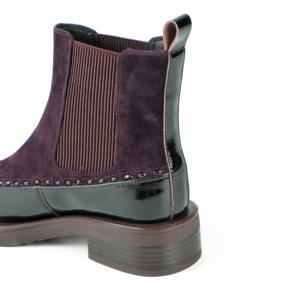 <span class=keywords><strong>Stivali</strong></span> da <span class=keywords><strong>Donna</strong></span> in Camoscio Bordeaux - Dettagli in Pelle con Borchie, <span class=keywords><strong>Tacco</strong></span> <span class=keywords><strong>Basso</strong></span>, Calzature Casual Eleganti Autunno 2025 - Product Image 5