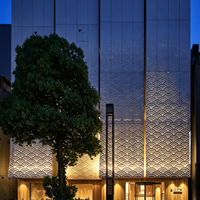 Système de façade murale extérieure en panneaux creux en aluminium perforé sur mesure, revêtement poudré, ignifuge et imperméable