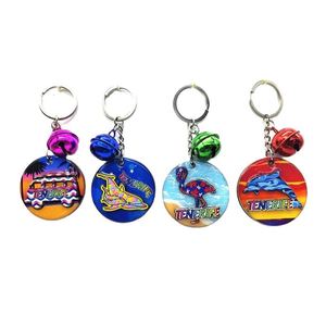 Porte-clés personnalisé en cuir de luxe avec pampille, souvenir de Tenerife, Espagne, avec clochette, porte-clés mignon - Product Image 6