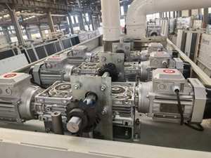 CHANGSHENG Automatische Verticale Glaswasmachine 2000mm 2500mm Isolatieglas Was- en Droogmachine PLC-gestuurde Motor - Product Image 5