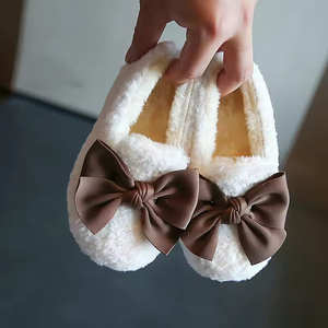 Zapatos Casuales de Felpa Cálidos con Suela Antideslizante, Pantuflas de Felpa para Interiores, Zapatos Tipo Mocasín con Lazo para Niñas - Product Image 4