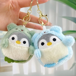 Peluche de Pingüino de Dibujos Animados, Lindo Pingüino de Peluche para Disfrazarse, Muñeco Colgante de Pingüino Pequeño de 8 cm, Llavero de Peluche de Pingüino Pequeño - Product Image 4