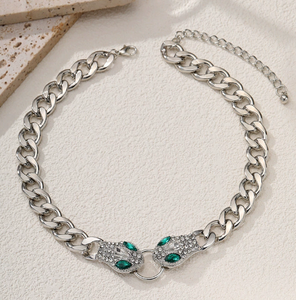 Haut de gamme femmes tête de serpent incrusté collier luxe motif géométrique lien chaîne conception religieux chrétien cadeaux alliage matériel - Product Image 2