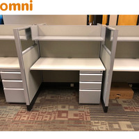 Cloison de bureau moderne pour 1 à 10 personnes Système de bureau modulaire ODM/OEM Mobilier de bureau en bois extensible avec panneau de style