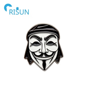 Fabricación de pines metálicos para máscaras faciales, insignias personalizadas, pin de solapa de esmalte con máscara de Guy Fawkes, broche con máscara de Guy Fawkes - Product Image 3