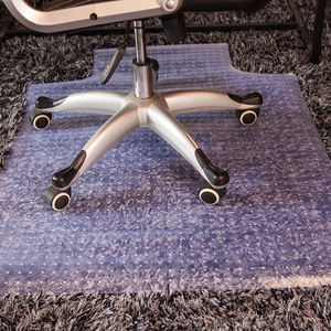 Tapete Antideslizante Moderno de PVC Transparente para Silla de Oficina con Púas, Lavable, Patrón Personalizable, Grosor de 1.5-3mm, para Pisos Alfombrados - Product Image 2