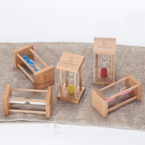 Sablier en verre moderne, écologique, fait à la main, durable, 1, 3, 5 minutes, décoration pour bureau/salon - Cadeau de mariage/anniversaire - Product Image 5