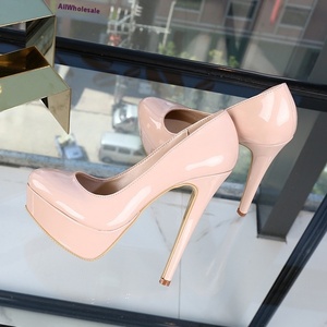 Zapatos de Tacón Bajo con Tira Trasera para Mujer, Modelo 2025 Baotou, de Charol, Transpirables, Talla Grande, Estilo Europeo y Estadounidense, Nueva Generación, Verano - Product Image 2