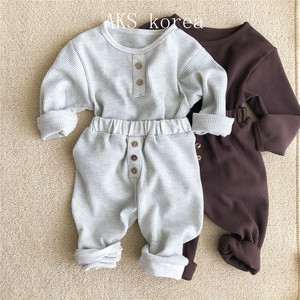 Ropa de Alta Calidad para Bebés y Niños, Conjuntos de 2 Piezas de Algodón Waffle Marrón, Moda Boutique de Primavera - Product Image 1