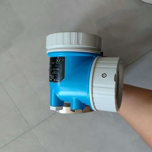 Débitmètre Endress+Hauser Proline Prowirl F 200 authentique - Haute performance pour vapeur humide, IP66/67, sortie 4-20mA HART - Product Image 3