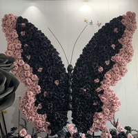 Toile de fond en fer en forme de papillon avec fleurs artificielles et design détachable pour scènes d'événements professionnels et cabines photo