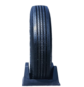 ยางรถบรรทุก LCH T-REX รุ่นใหม่ 7.50R16LT แบบลม ยางเรเดียล ไม่มียางใน สำหรับรถบรรทุกขนาดเล็ก ทุกตำแหน่งล้อ - Product Image 2