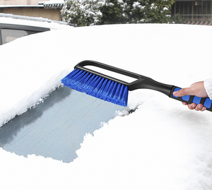 Brosse à neige multifonctionnelle, brosse à neige automatique, nouvelle brosse à neige détachable <span class=keywords><strong>pas</strong></span> chère, outil de déneigement pour voiture, grattoir à glace, dépoussiéreur - Product Image 3