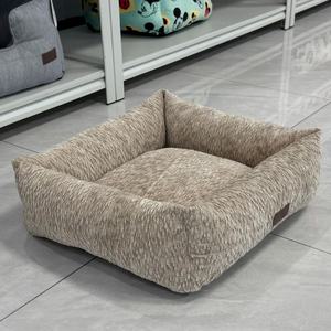 מיטת כלבים קטנה רכה מרגיעה, ניתנת לכביסה, עם תחתית נגד החלקה, מחממת ומעניקה נוחות לגורים - Product Image 2