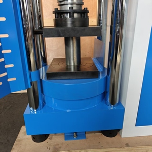 Machine d'essai de flexion et de compression pour cubes de béton 2000Kn - Product Image 4