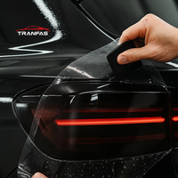 Film de protection pour phares de voiture professionnel en TPU noir fumé brillant, auto-adhésif, changeant de couleur, auto-réparateur, protection UV