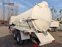 Fabricante Profesional de Camiones Cisterna HOWO 6x4, Tanque de 20 CBM, Medidor de Flujo, Múltiples Compartimentos, para Entrega a Estaciones de Servicio en Kenia